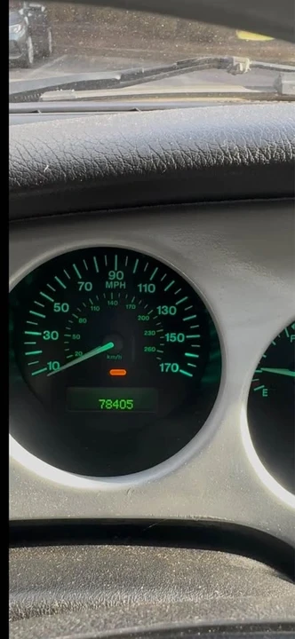 2001 Jaguar X100 XK8 - Image 6 of 10