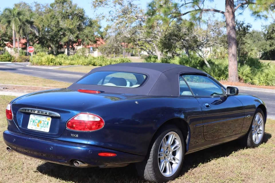 2001 Jaguar X100 XK8 - Image 14 of 20