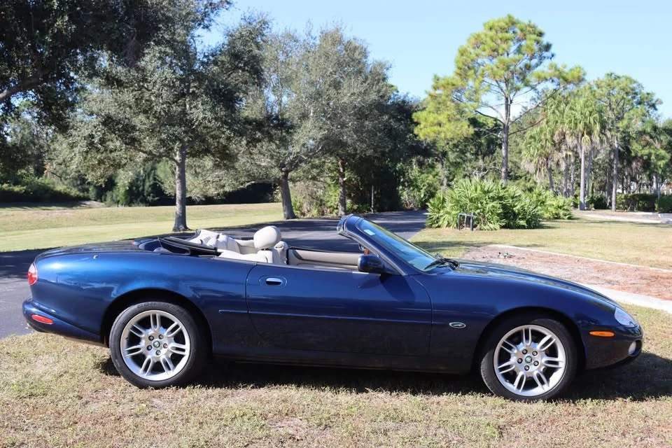 2001 Jaguar X100 XK8 - Image 15 of 20