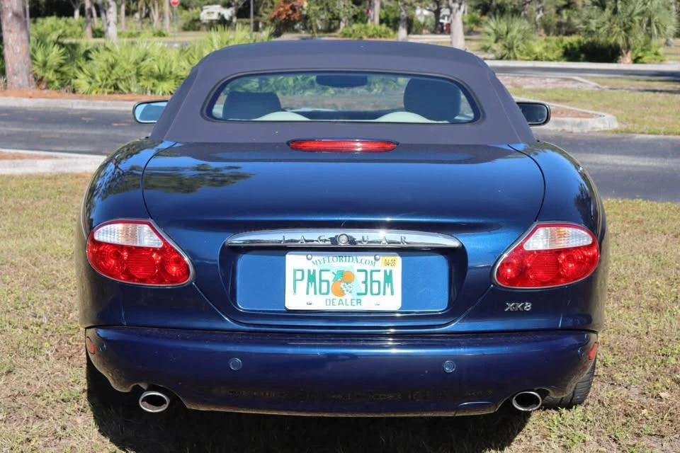 2001 Jaguar X100 XK8 - Image 12 of 20