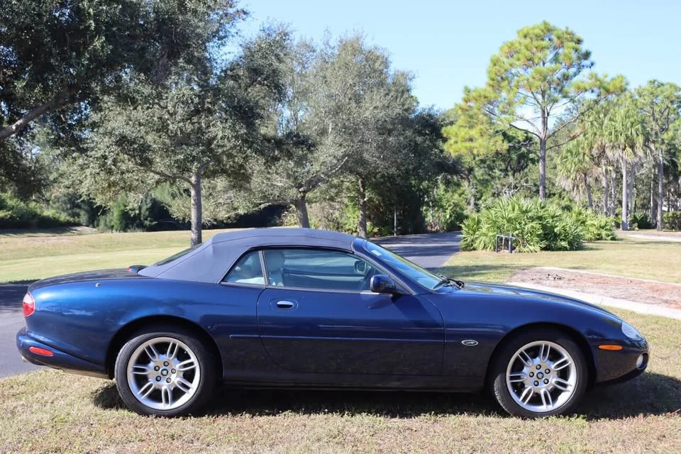 2001 Jaguar X100 XK8 - Image 16 of 20