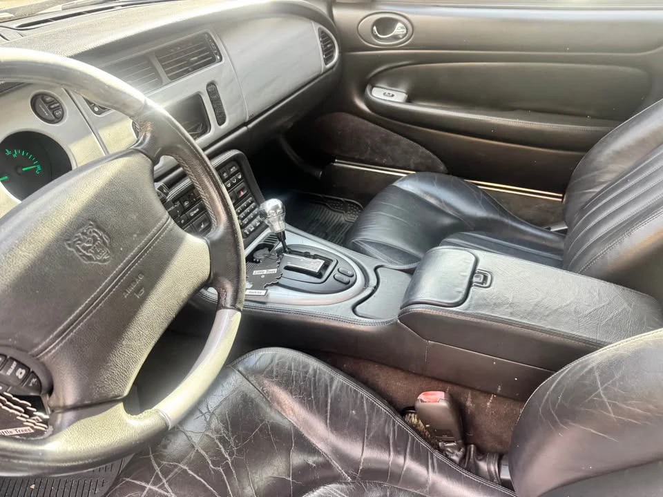 2001 Jaguar X100 XK8 - Image 5 of 15