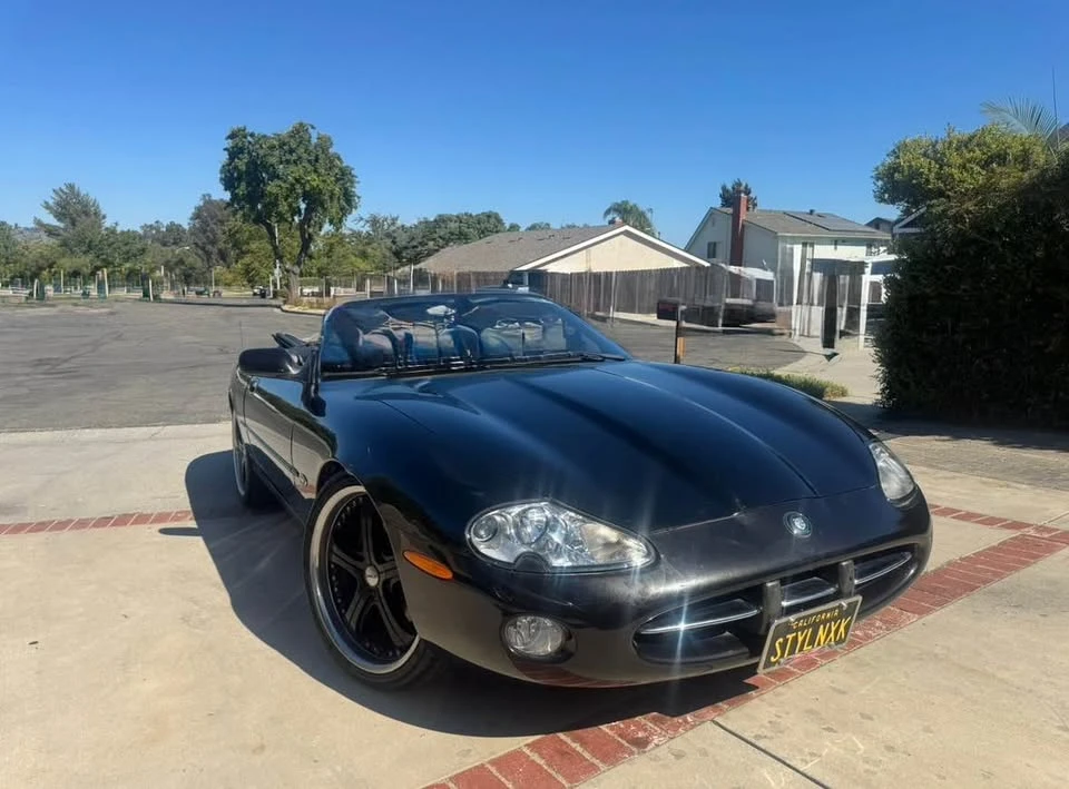 2001 Jaguar X100 XK8 - Image 3 of 6