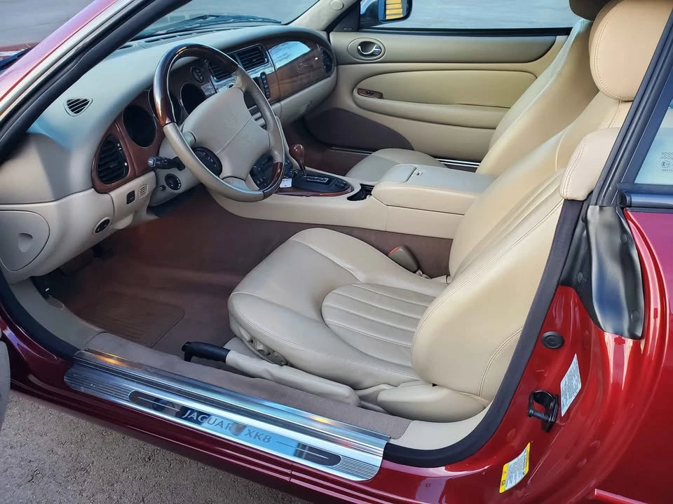 2001 Jaguar X100 XK8 - Image 8 of 12