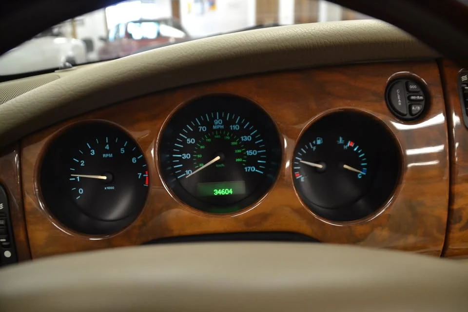 2001 Jaguar X100 XK8 - Image 17 of 20