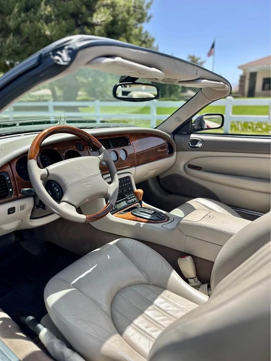 2001 Jaguar X100 XK8 - Image 17 of 20
