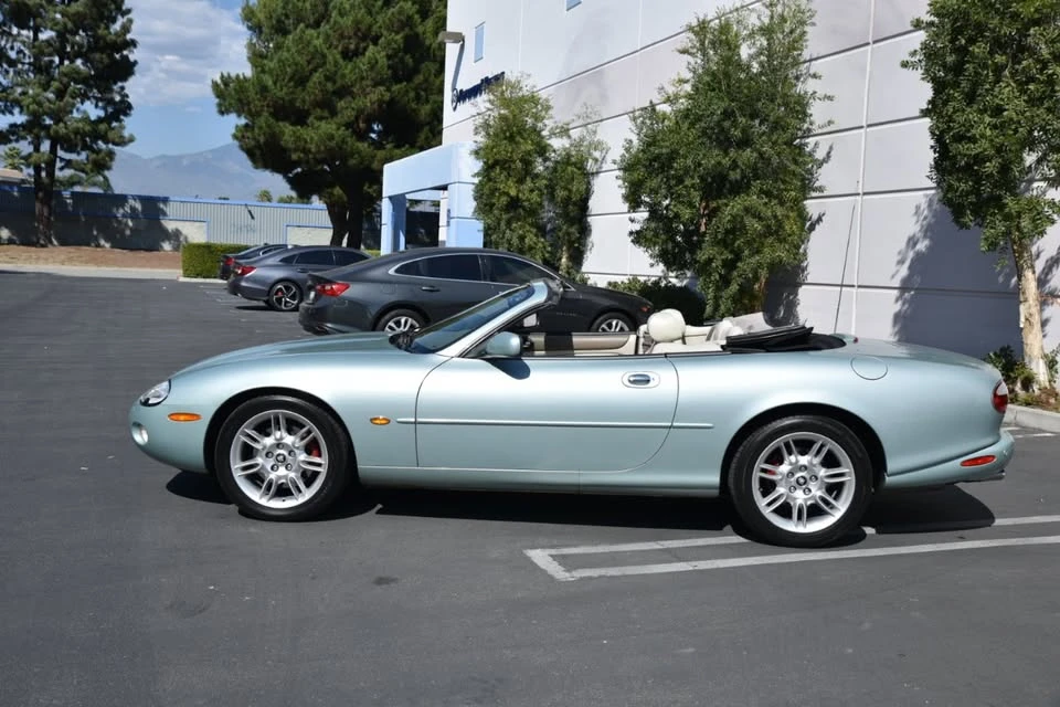 2001 Jaguar X100 XK8 - Image 4 of 20