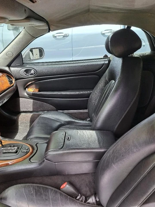 2001 Jaguar X100 XK8 - Image 8 of 9