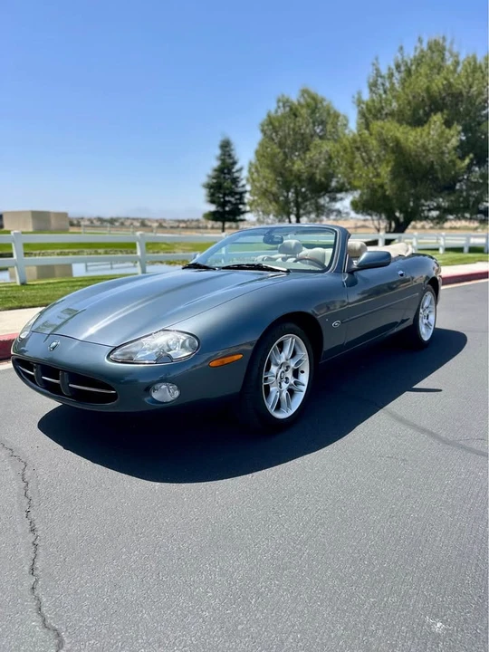 2001 Jaguar X100 XK8 - Image 6 of 20