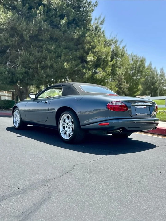 2001 Jaguar X100 XK8 - Image 10 of 20