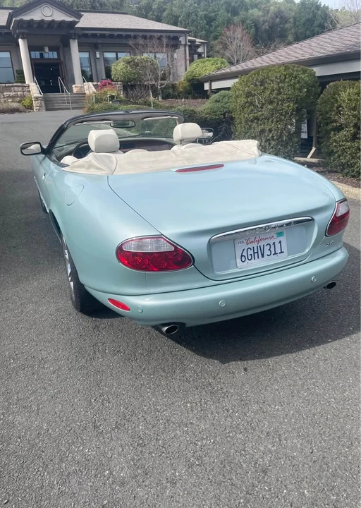 2001 Jaguar X100 XK8 - Image 4 of 9