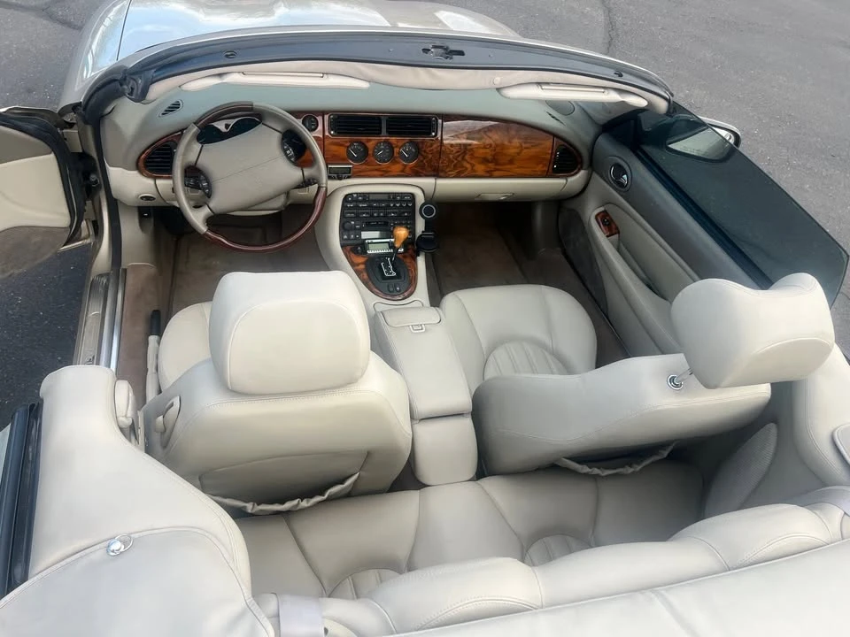 2001 Jaguar X100 XK8 - Image 9 of 19
