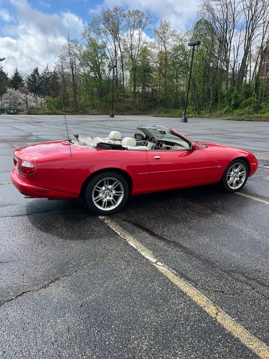 2001 Jaguar X100 XK8 - Image 3 of 7