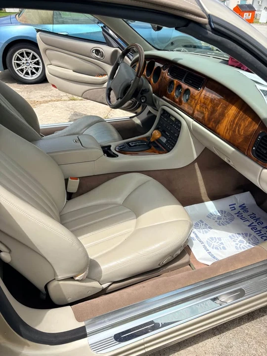 2001 Jaguar X100 XK8 - Image 11 of 12