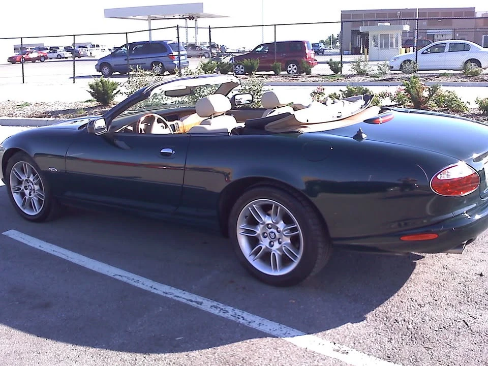 2001 Jaguar X100 XK8 - Image 3 of 4