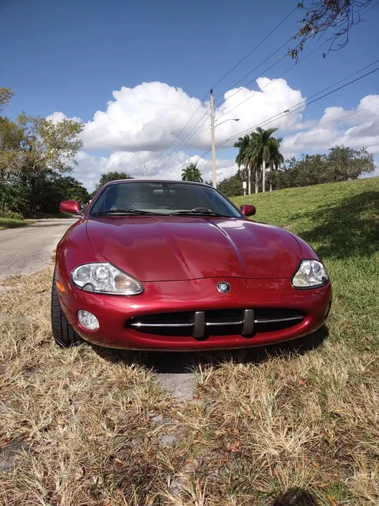 2001 Jaguar X100 XK8 - Image 4 of 10