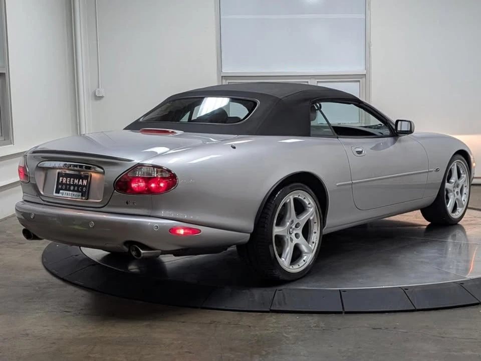 2001 Jaguar X100 XKR - Image 16 of 20