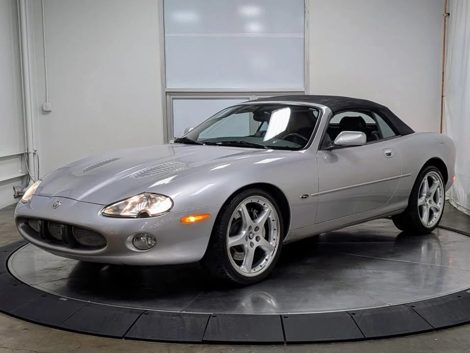 2001 Jaguar X100 XKR - Image 12 of 20