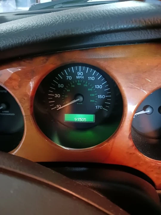 2001 Jaguar X100 XKR - Image 10 of 17