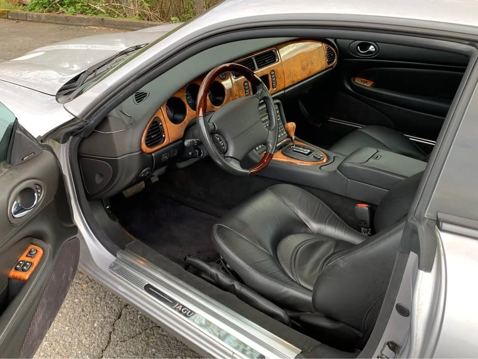 2001 Jaguar X100 XKR - Image 9 of 12