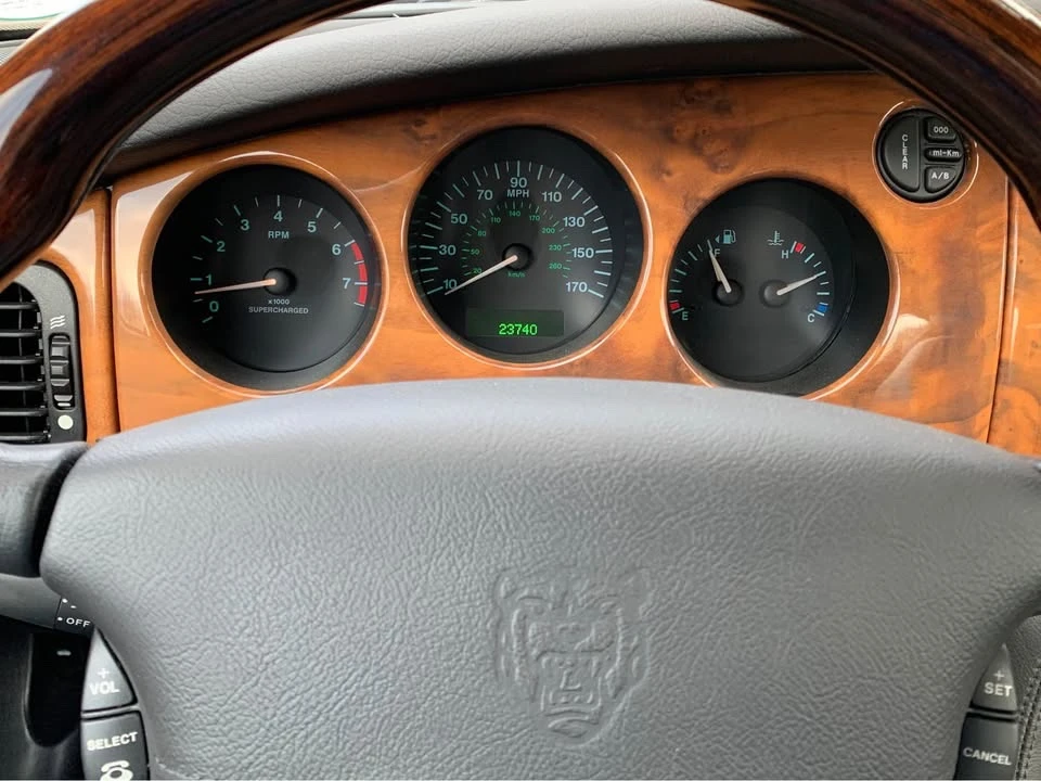 2001 Jaguar X100 XKR - Image 11 of 12