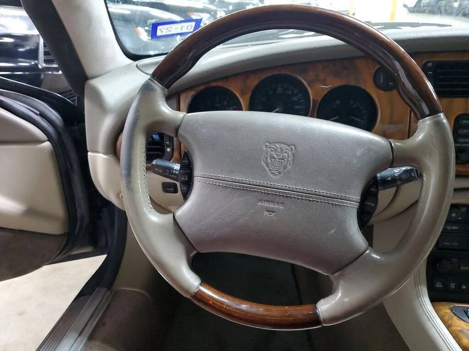 2001 Jaguar X100 XKR - Image 16 of 18