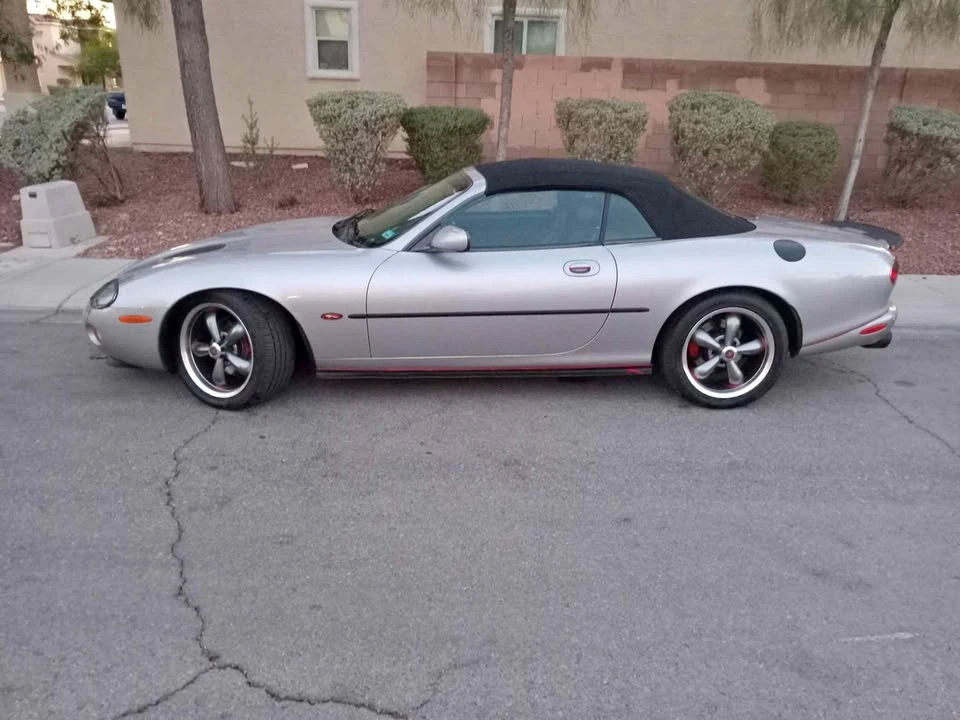 2001 Jaguar X100 XKR - Image 2 of 11