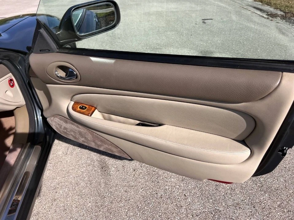 2001 Jaguar X100 XKR - Image 10 of 20
