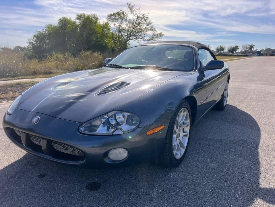 2001 Jaguar X100 XKR - Image 8 of 20