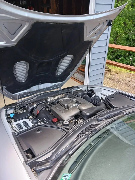 2001 Jaguar X100 XKR - Image 10 of 16