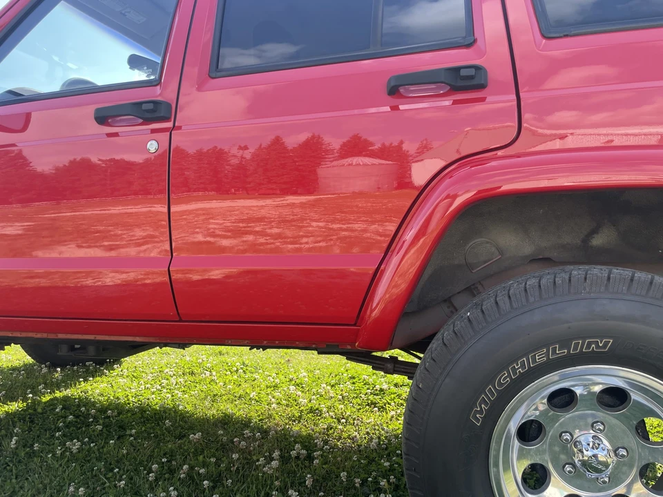 2001 Jeep XJ Cherokee - Image 26 of 31