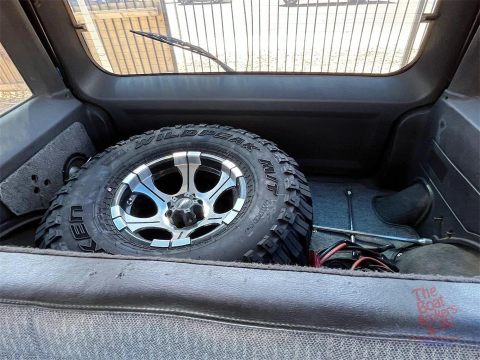 2001 Jeep XJ Cherokee - Image 10 of 10