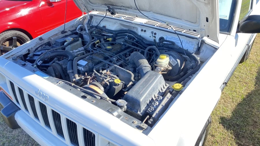 2001 Jeep XJ Cherokee - Image 3 of 5