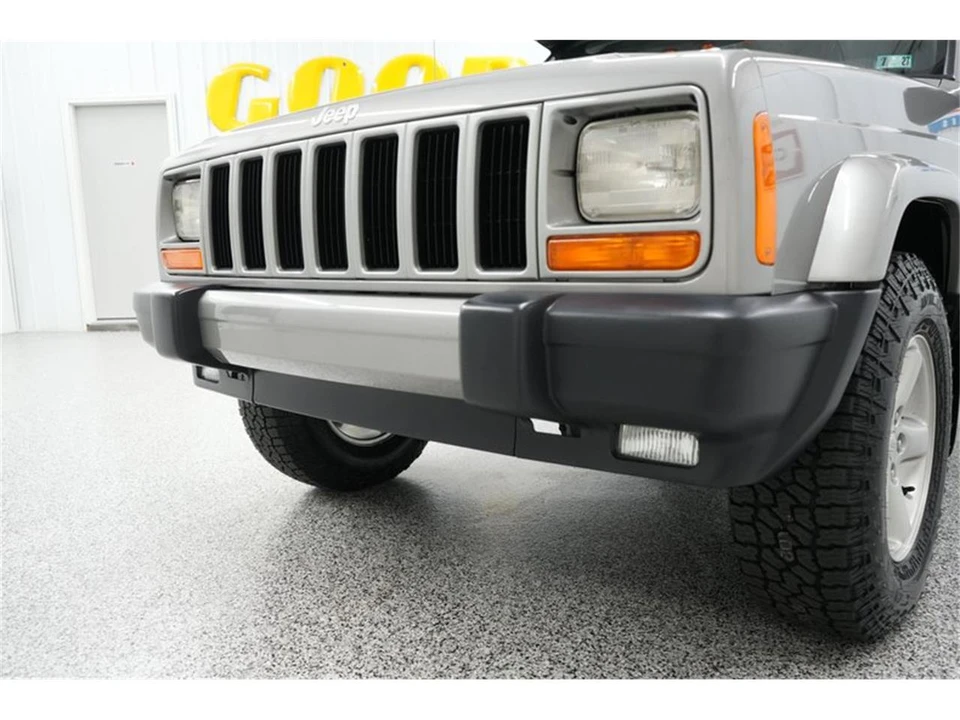 2001 Jeep XJ Cherokee - Image 29 of 31