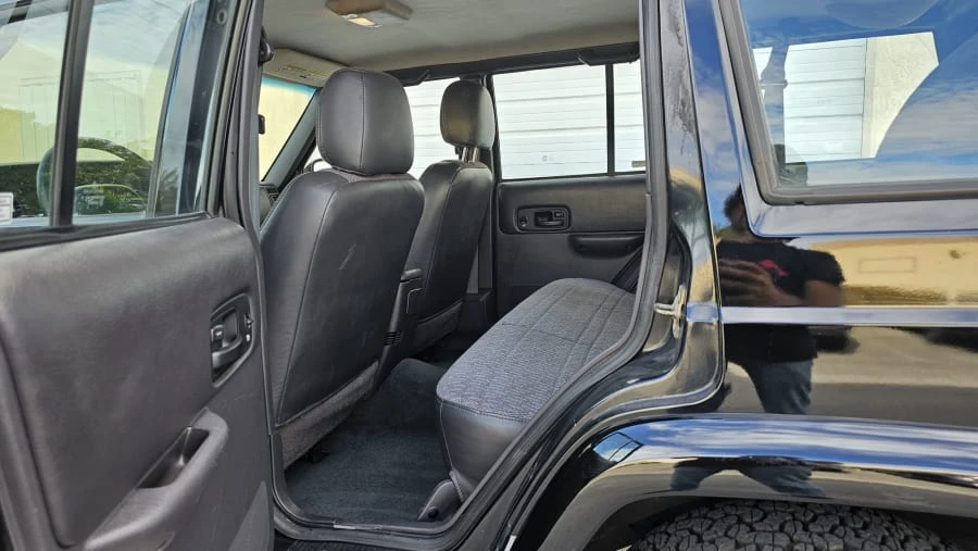 2001 Jeep XJ Cherokee - Image 20 of 28