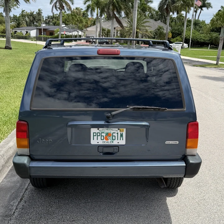 2001 Jeep XJ Cherokee - Image 10 of 31