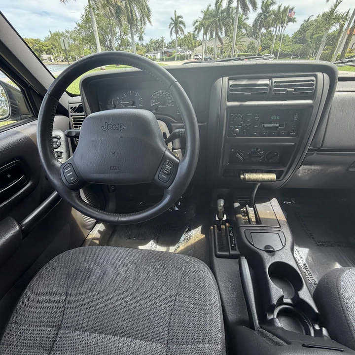 2001 Jeep XJ Cherokee - Image 20 of 31