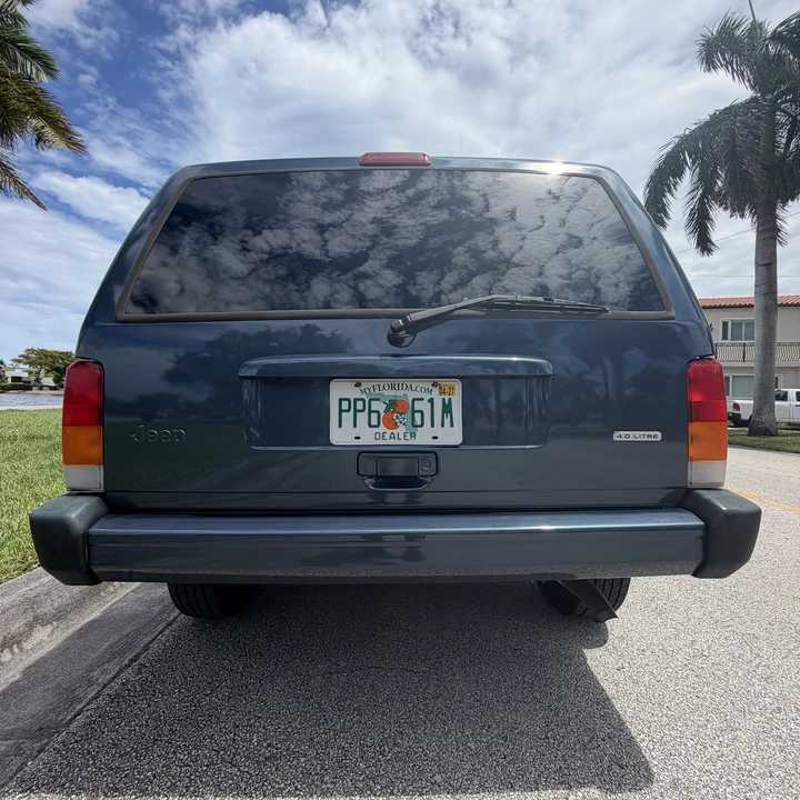 2001 Jeep XJ Cherokee - Image 13 of 31