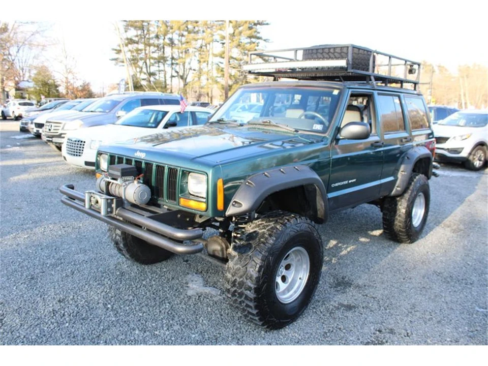 2001 Jeep XJ Cherokee - Image 2 of 31