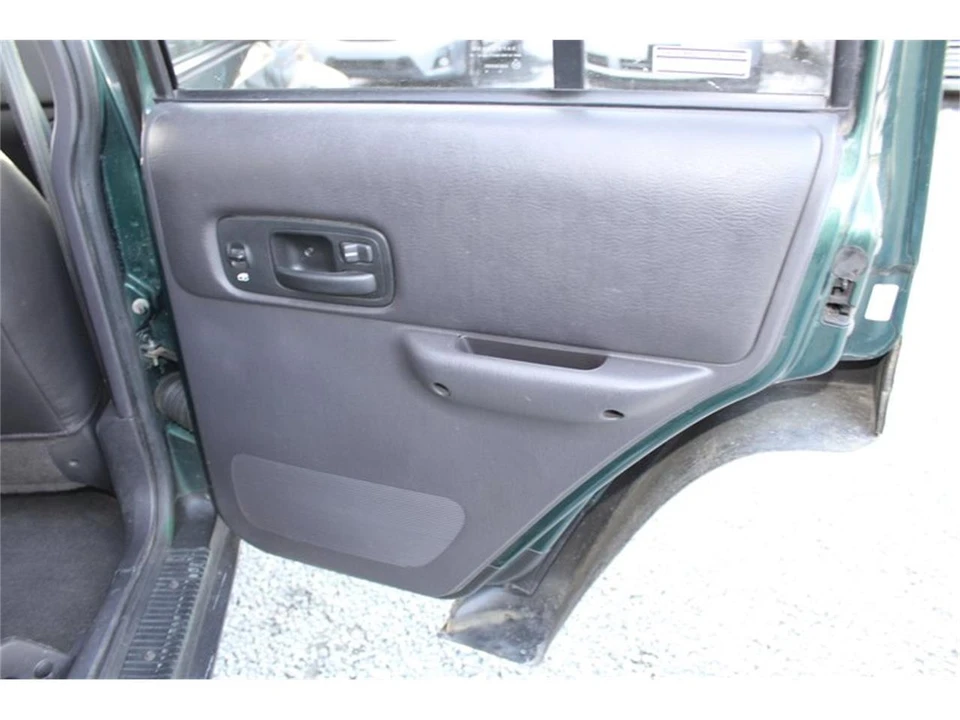 2001 Jeep XJ Cherokee - Image 22 of 31