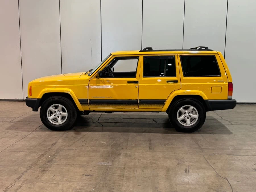 2001 Jeep XJ Cherokee - Image 2 of 9