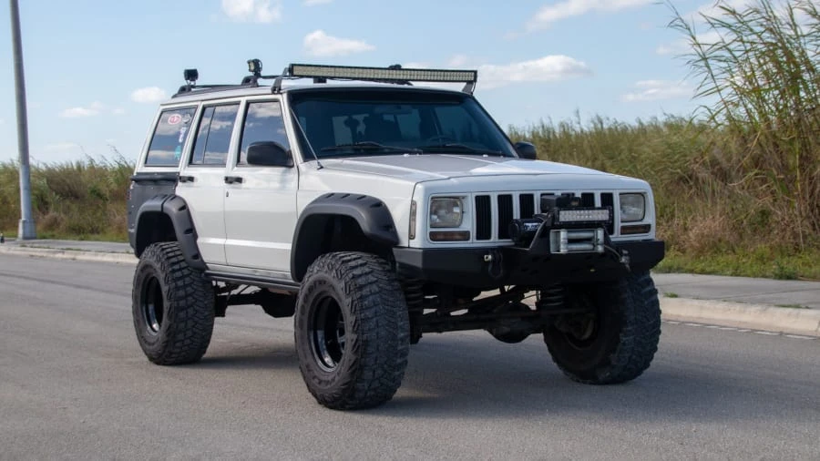 2001 Jeep XJ Cherokee - Image 12 of 21