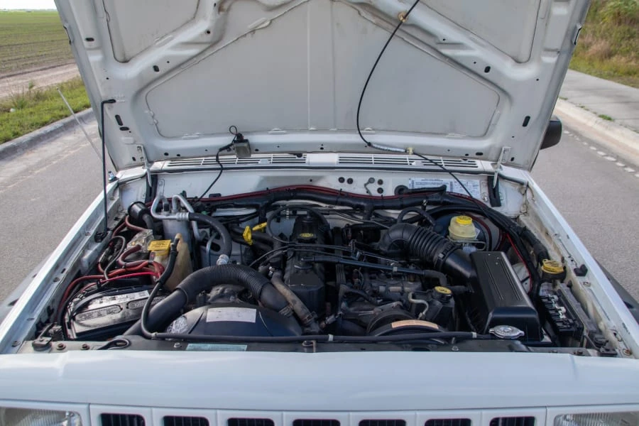 2001 Jeep XJ Cherokee - Image 19 of 21