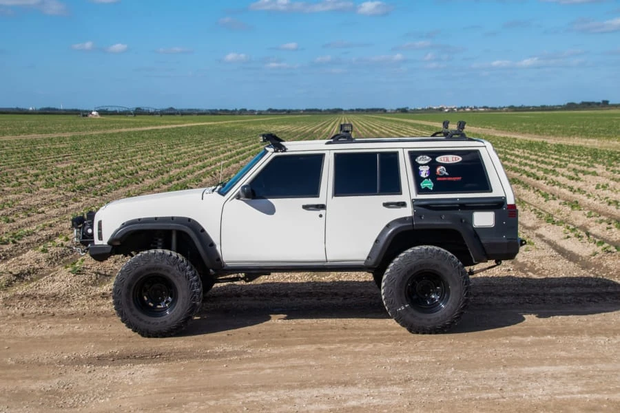 2001 Jeep XJ Cherokee - Image 2 of 21