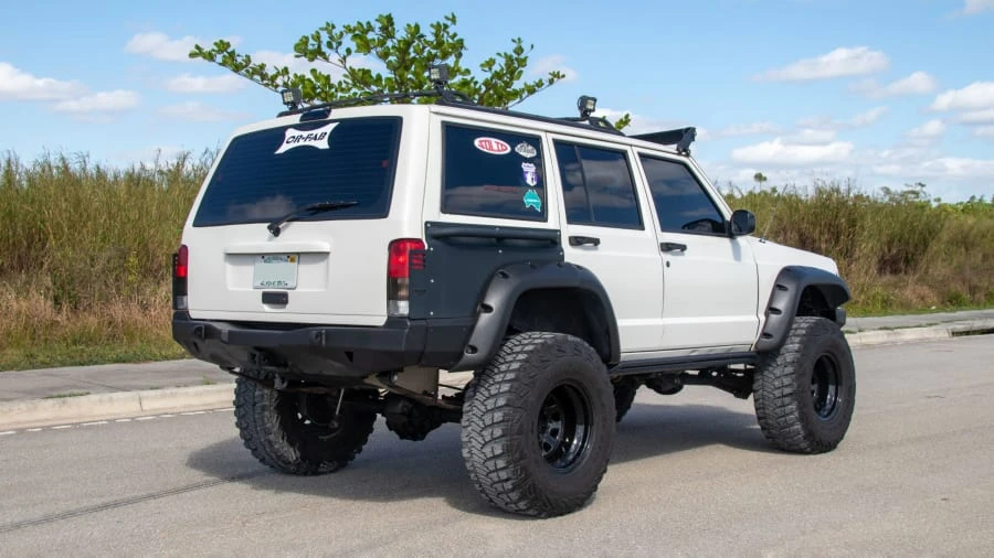 2001 Jeep XJ Cherokee - Image 3 of 21