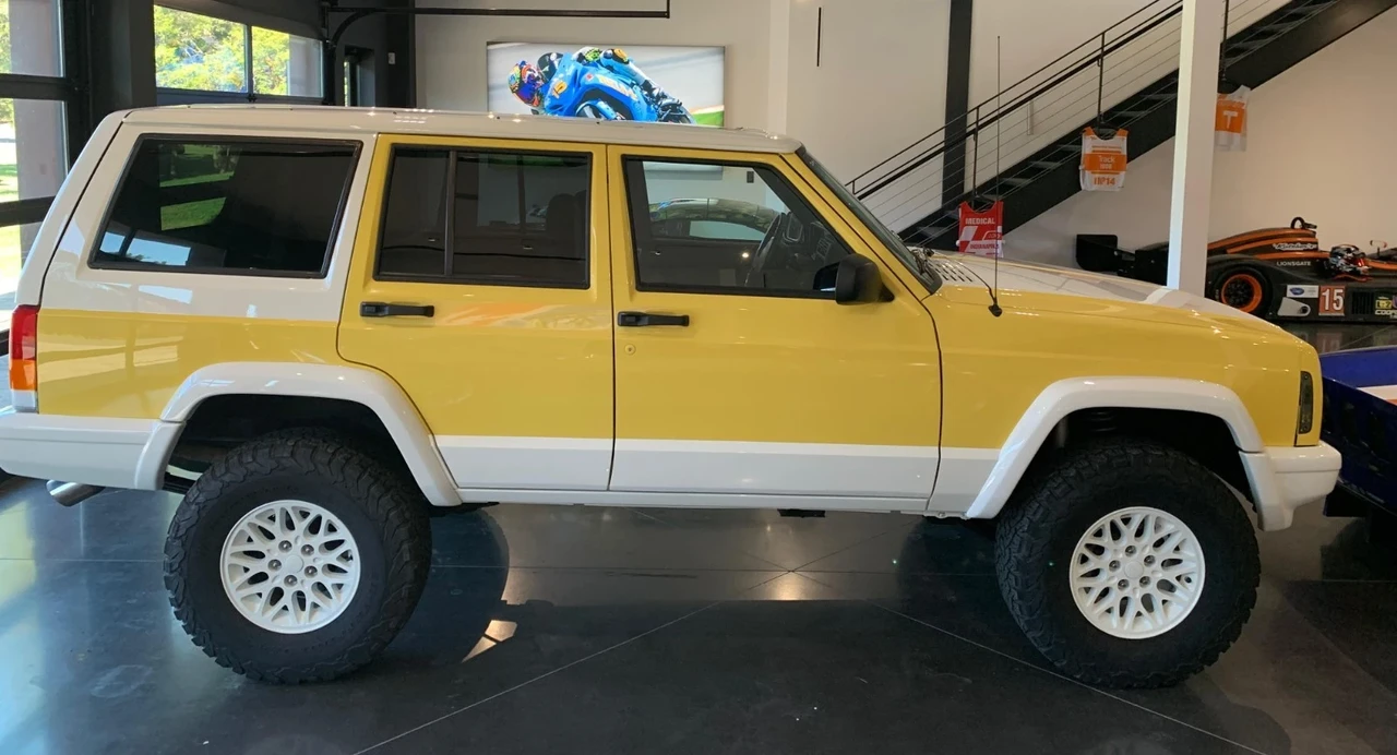 2001 Jeep XJ Cherokee - Image 4 of 21