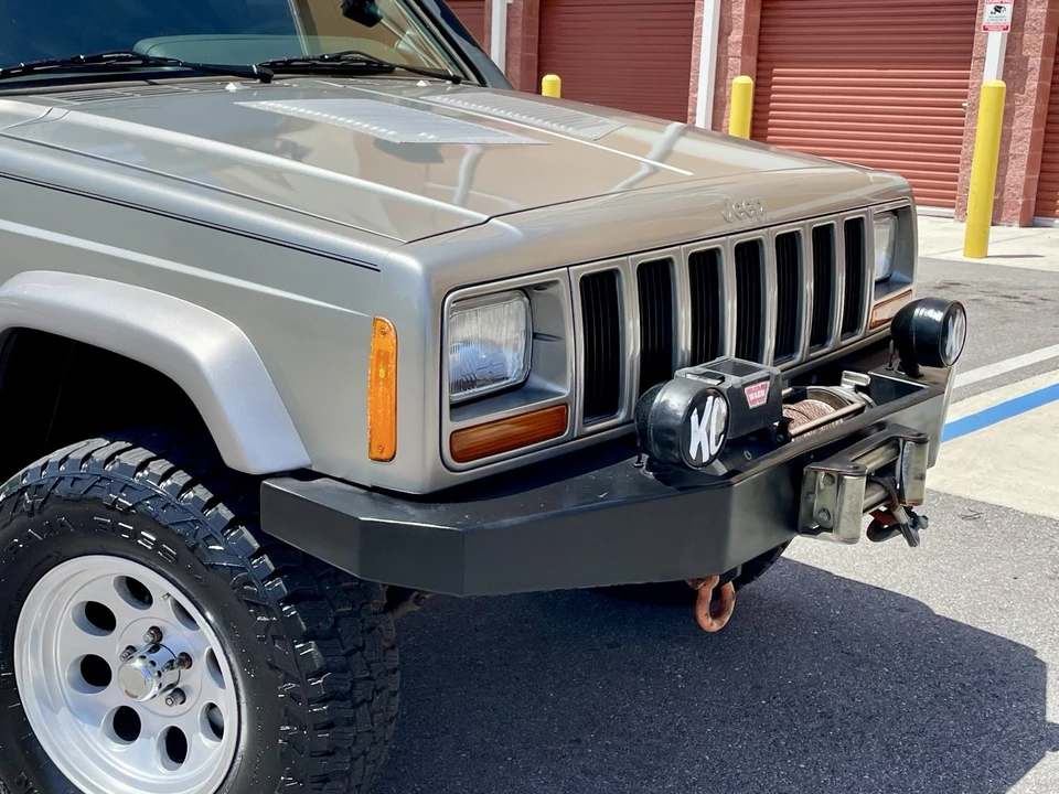 2001 Jeep XJ Cherokee - Image 17 of 31