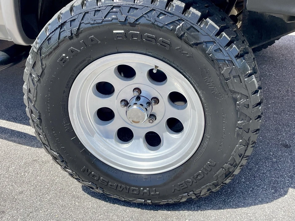 2001 Jeep XJ Cherokee - Image 26 of 31