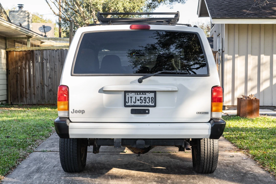 2001 Jeep XJ Cherokee - Image 5 of 31