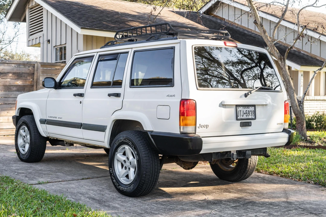 2001 Jeep XJ Cherokee - Image 6 of 31